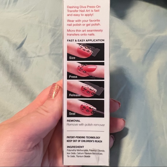 Dashing Diva Press-On Nail Art Transfers: Garden Party | Floral Polka Dot Black - Picture 6 of 8